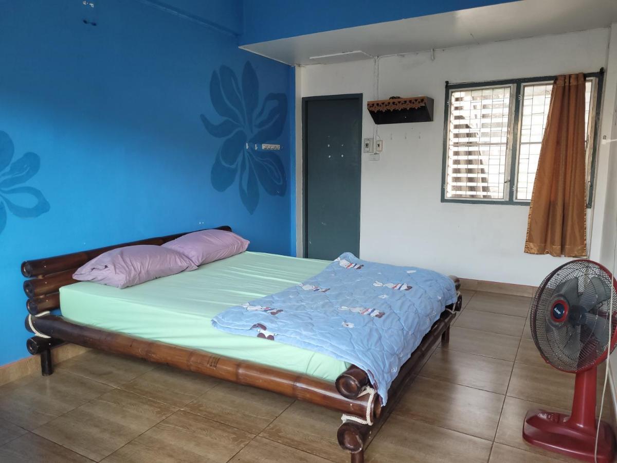 Psiloceye Weed Bar Restaurant & Guesthouse 清邁 外观 照片